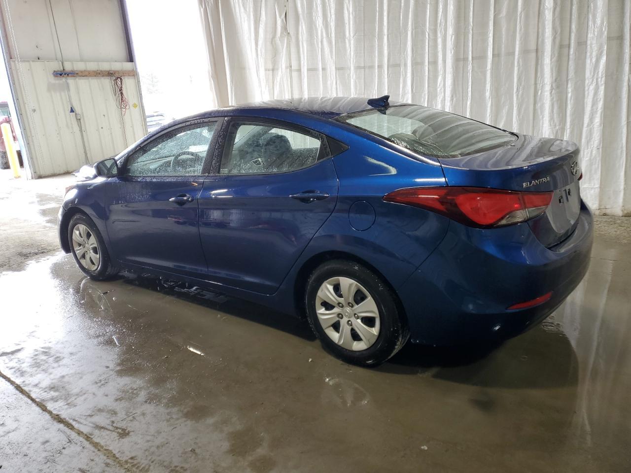 2016 Hyundai Elantra Se - Фото 2