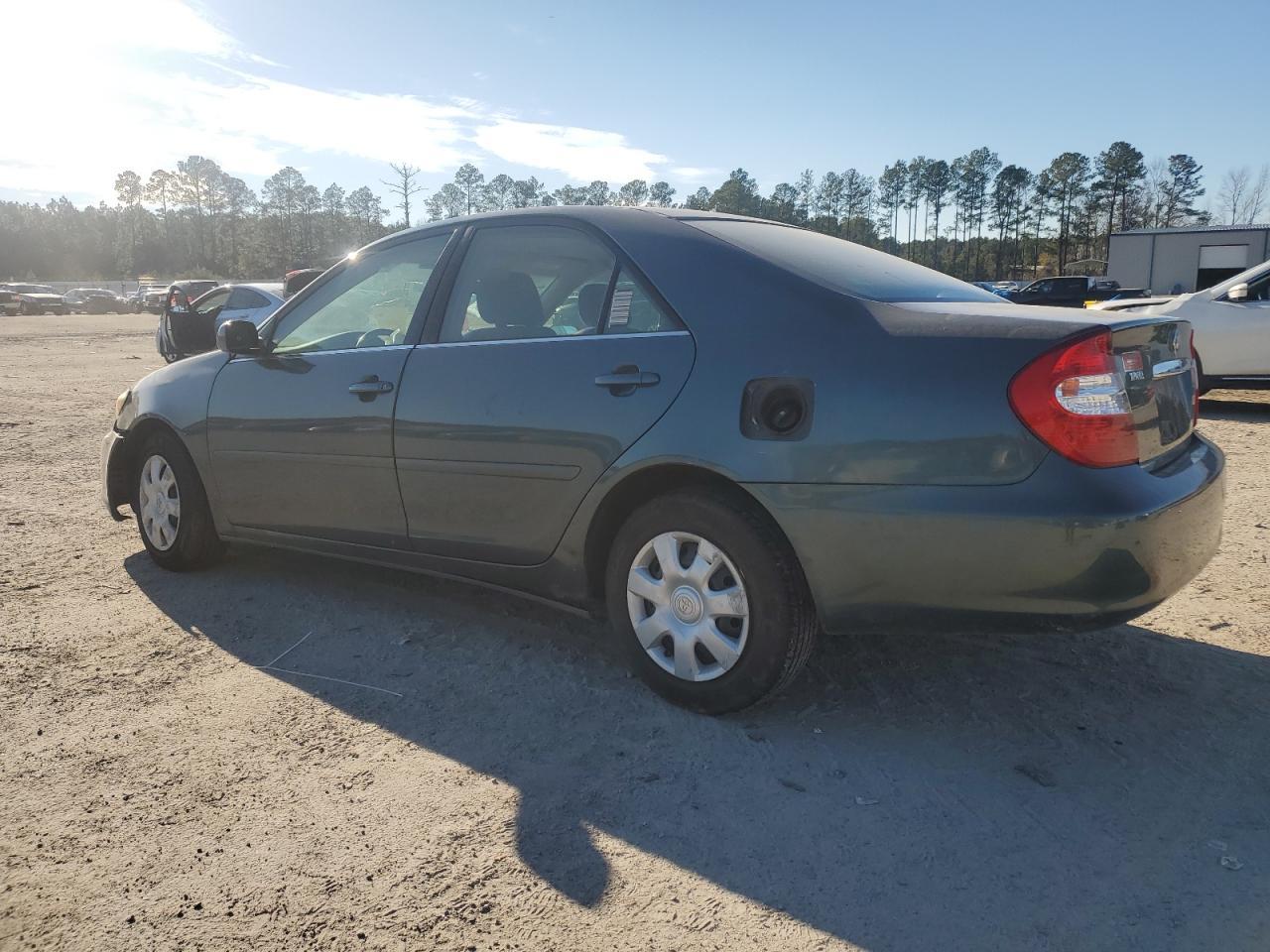 2003 Toyota Camry Le - Image 2