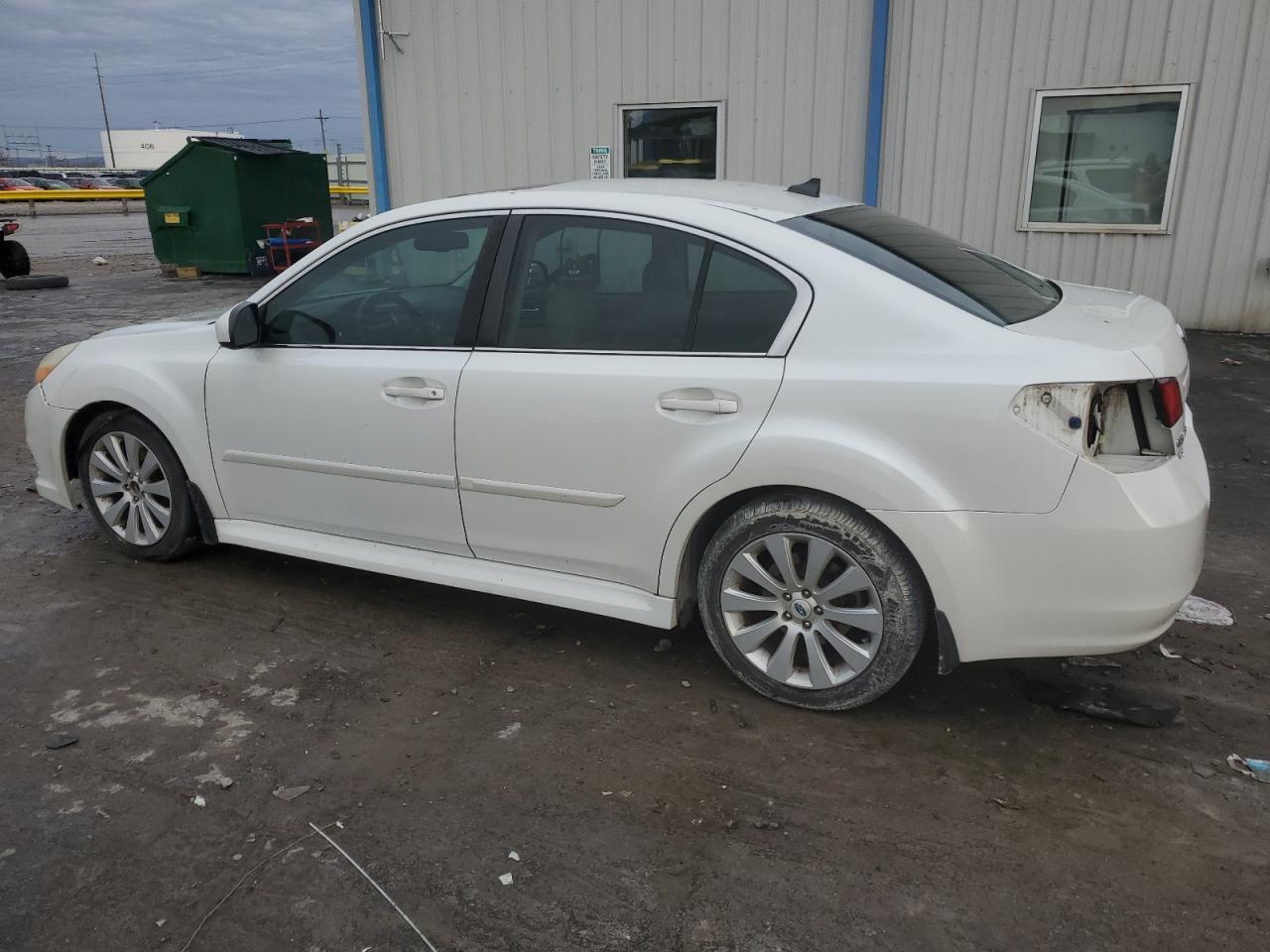 2012 Subaru Legacy 3.6R Limited - Фото 2