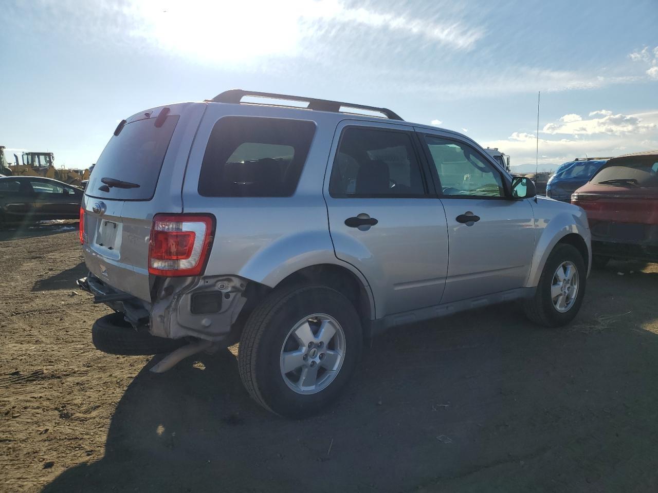 2012 Ford Escape Xlt - Фото 3