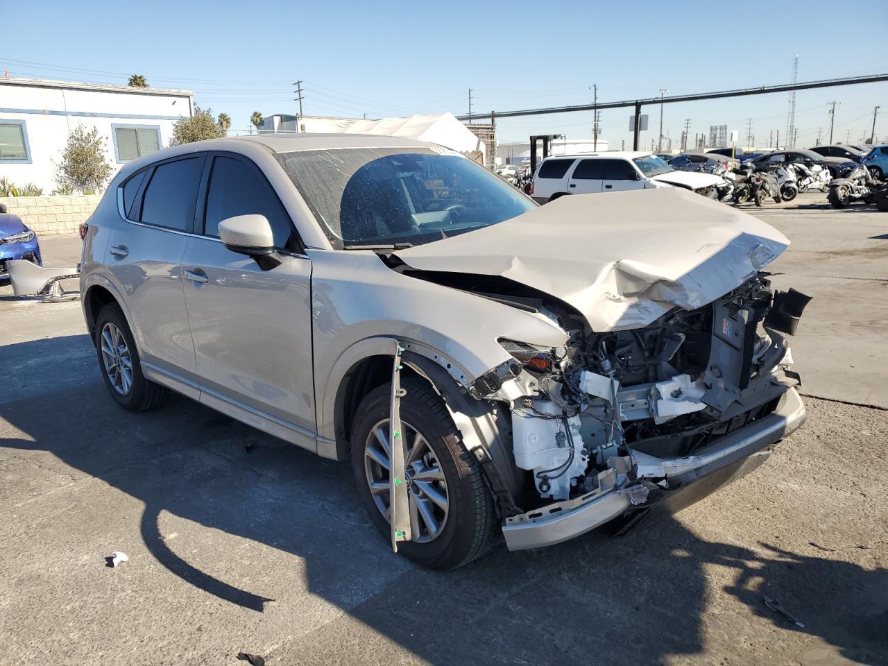 2024 Mazda Cx-5 Preferred - Image 4