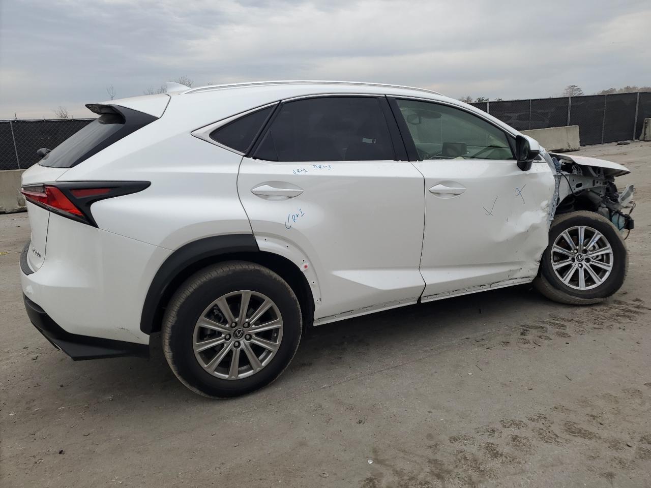 2020 Lexus Nx 300 Base - Фото 3