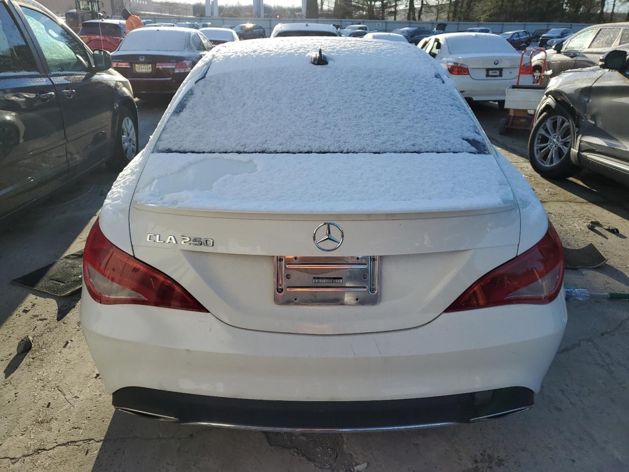 2017 Mercedes-Benz Cla 250 - Фото 6