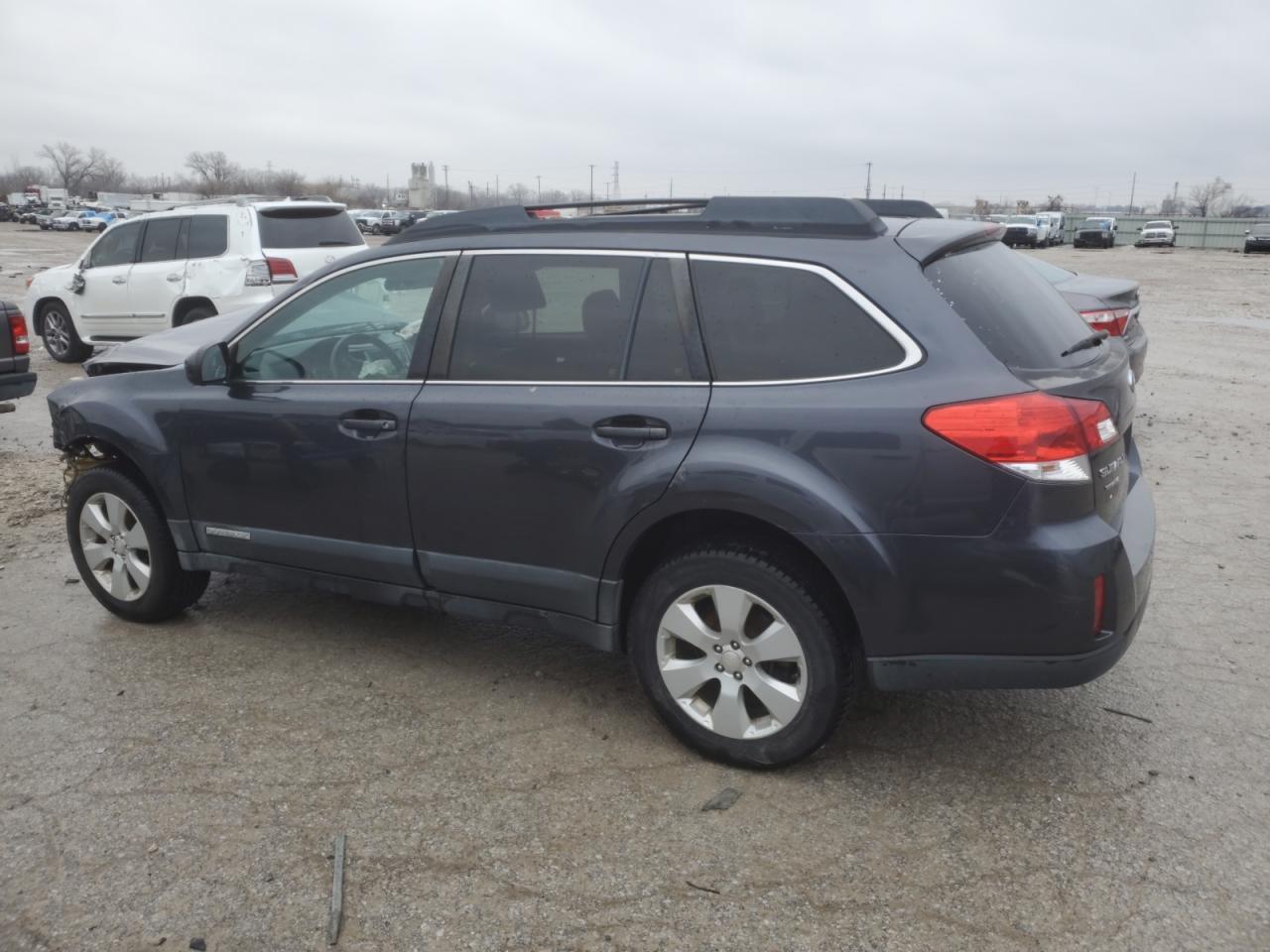 2012 Subaru Outback 2.5I Premium - Фото 2