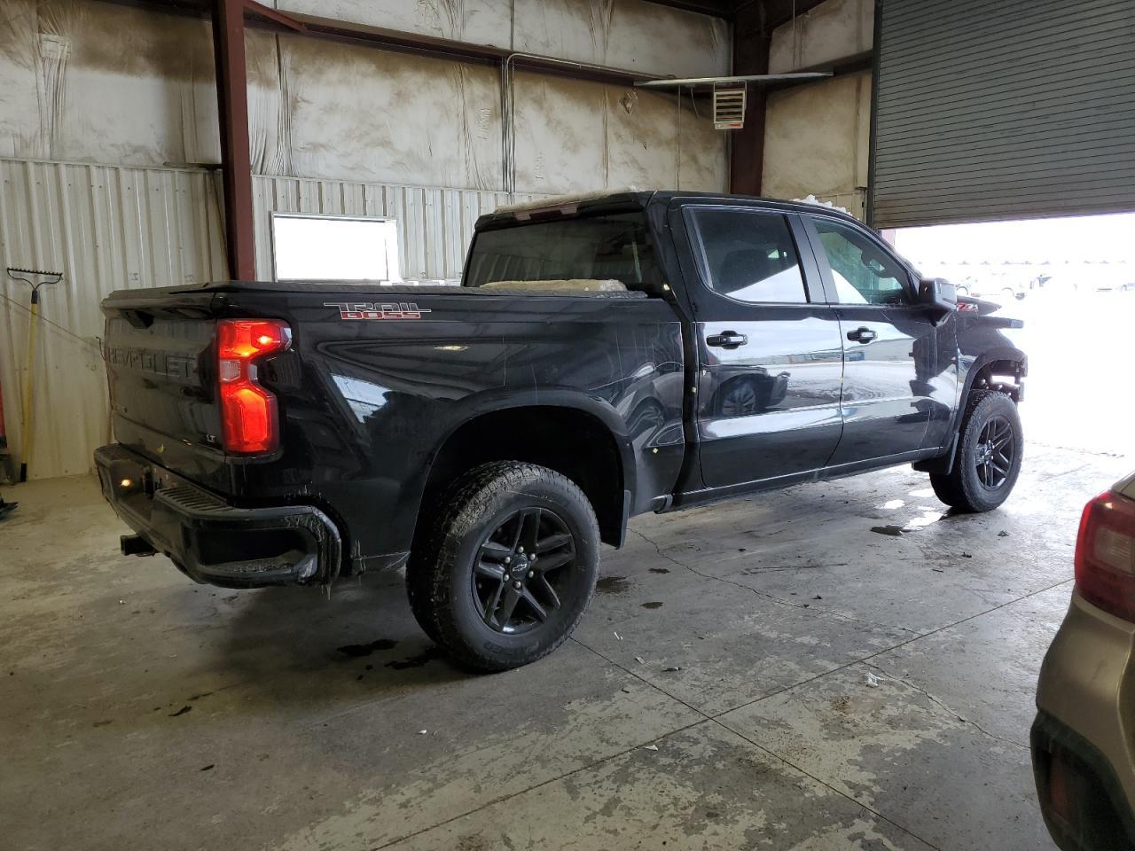 2019 Chevrolet Silverado K1500 Lt Trail Boss - Фото 3