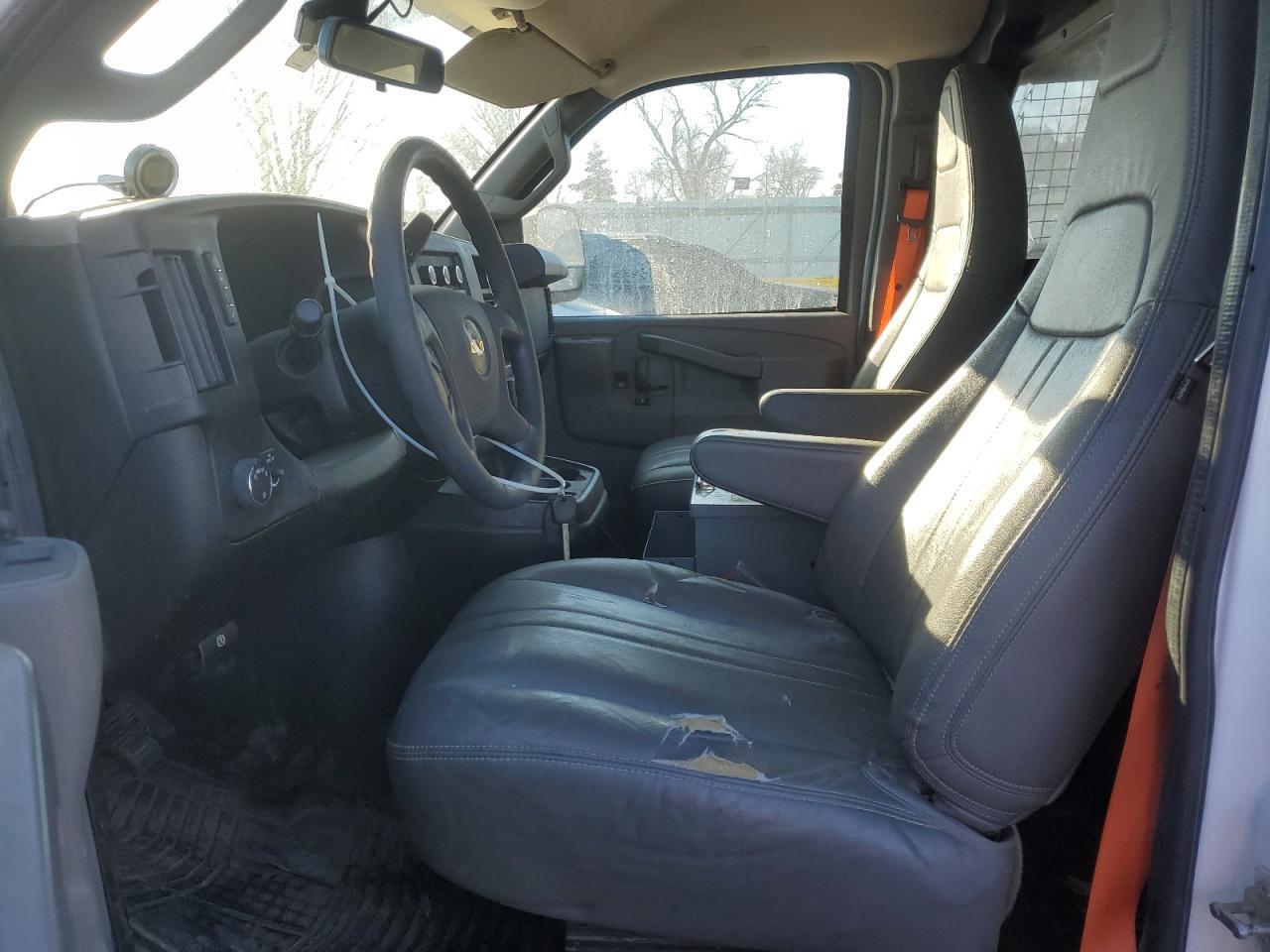 2018 Chevrolet Express G2500 - Фото 7