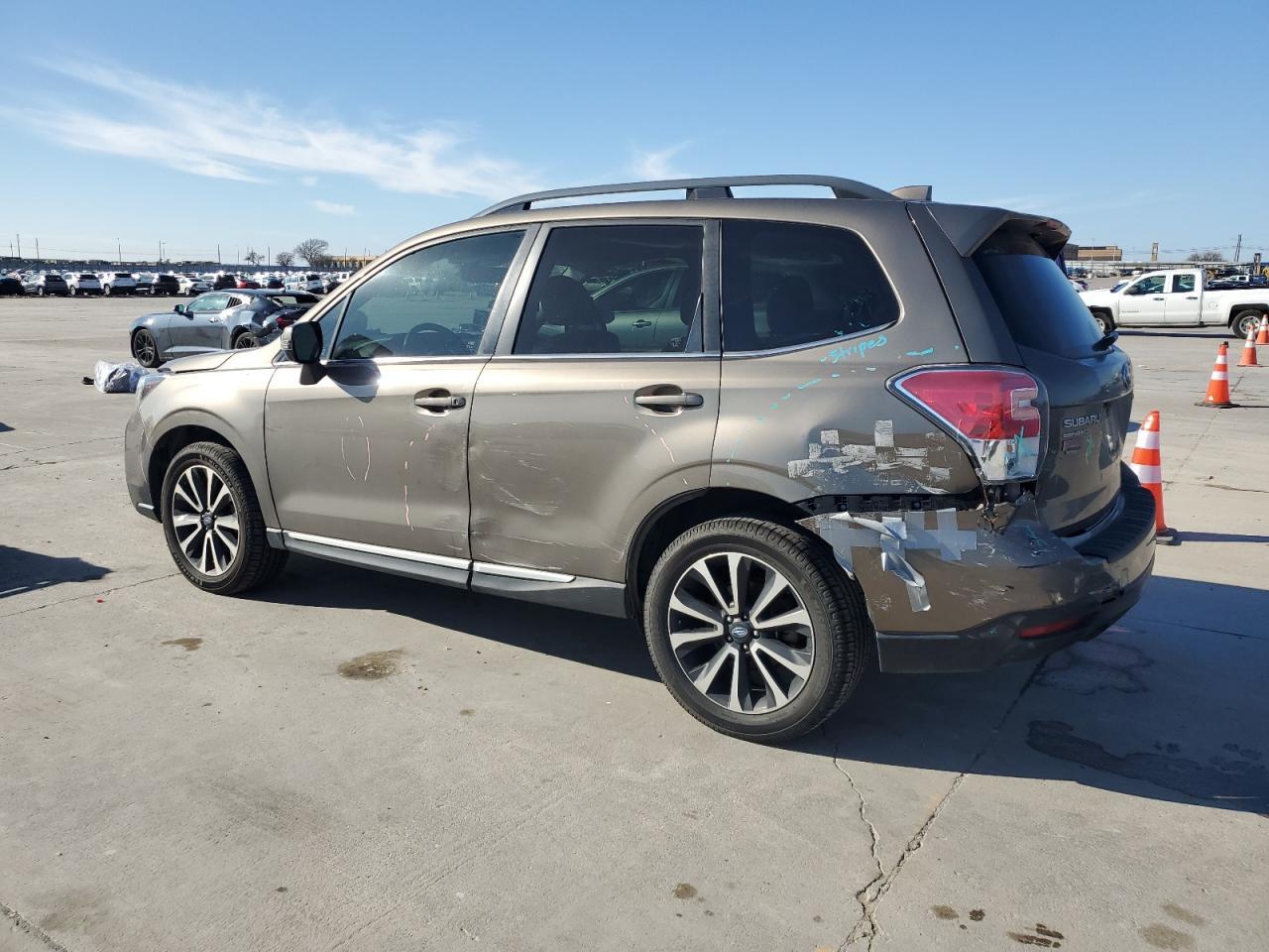 2017 Subaru Forester 2.0Xt Touring - Image 2