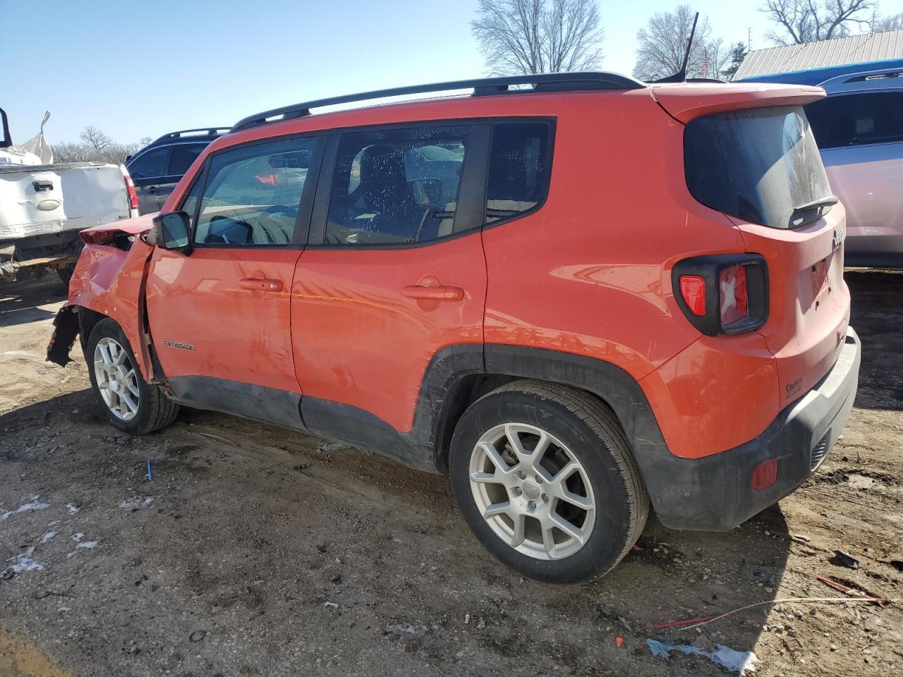 2021 Jeep Renegade Latitude - Фото 2
