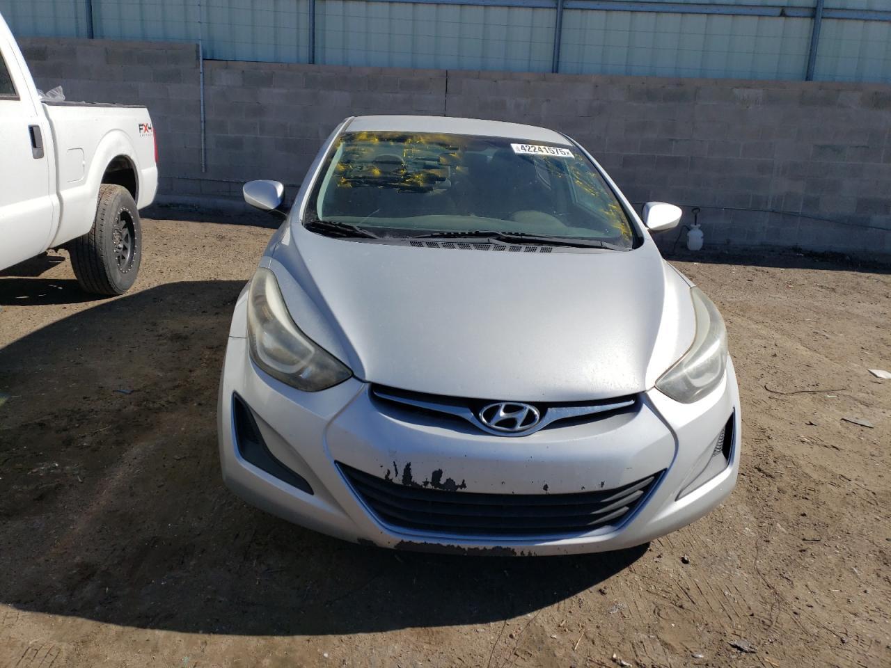 2015 Hyundai Elantra Se - Фото 5