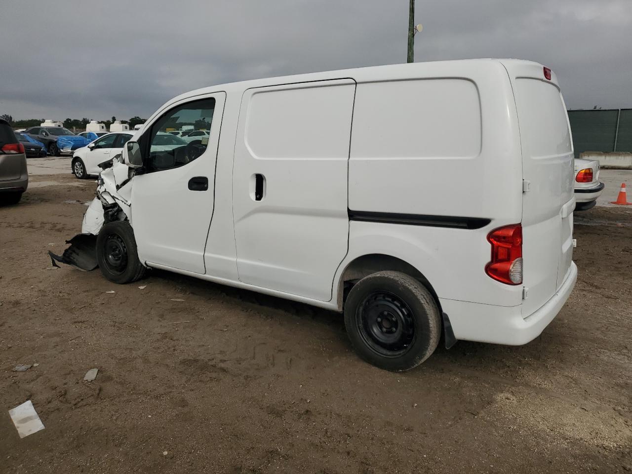 2017 Nissan Nv200 2.5S - Image 2