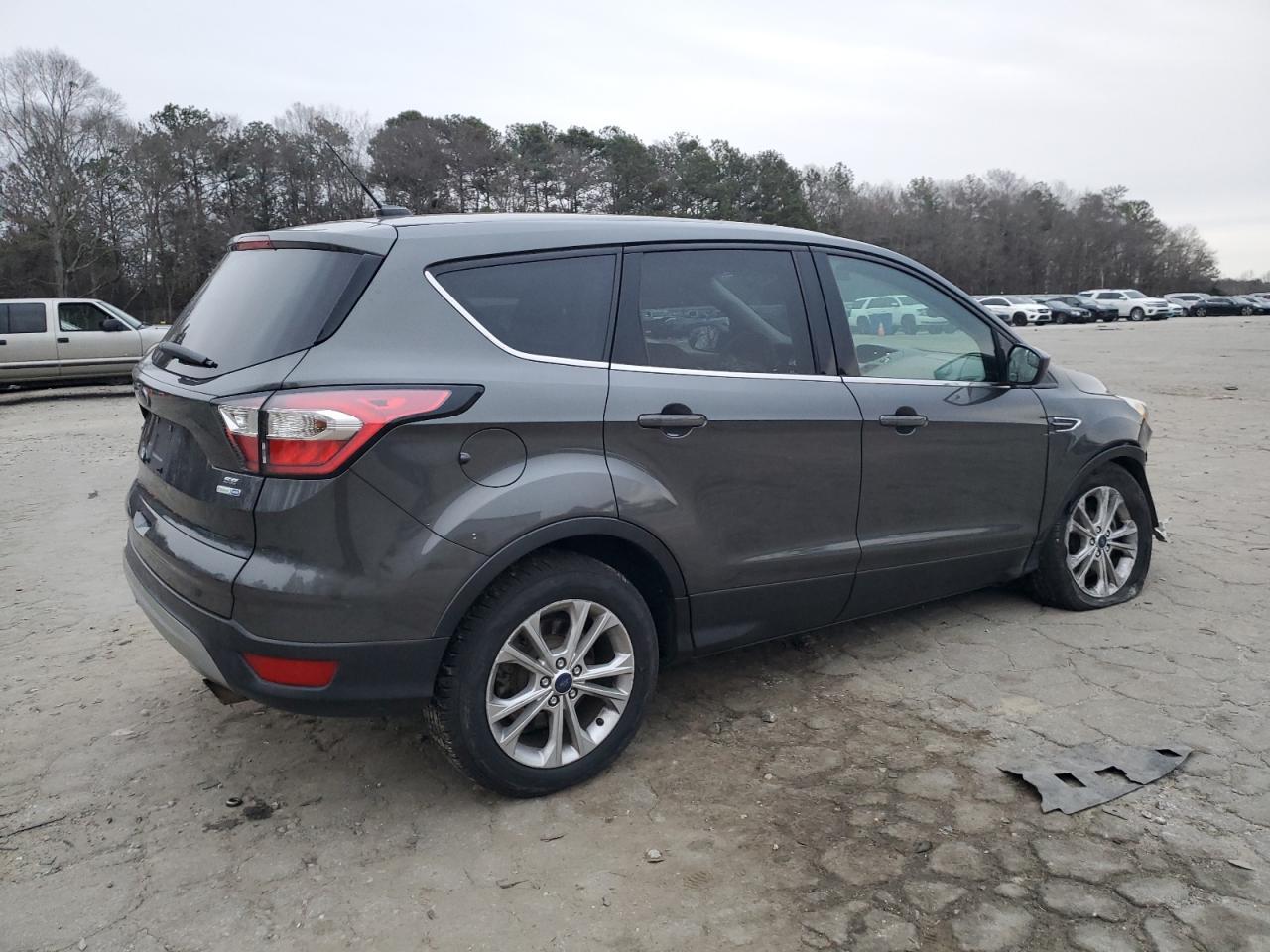 2017 Ford Escape Se - Фото 3