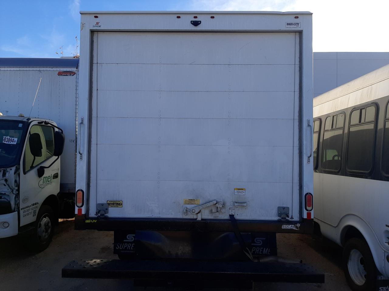 2019 Chevrolet Express G4500 - Image 6