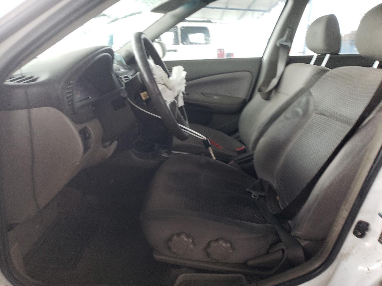 2004 Nissan Sentra 1.8S - Image 7