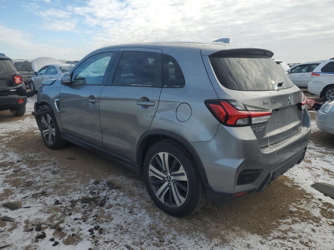 2020 Mitsubishi Outlander Sport Es - Image 2