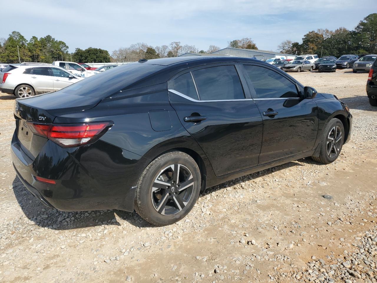 2024 Nissan Sentra Sv - Image 3