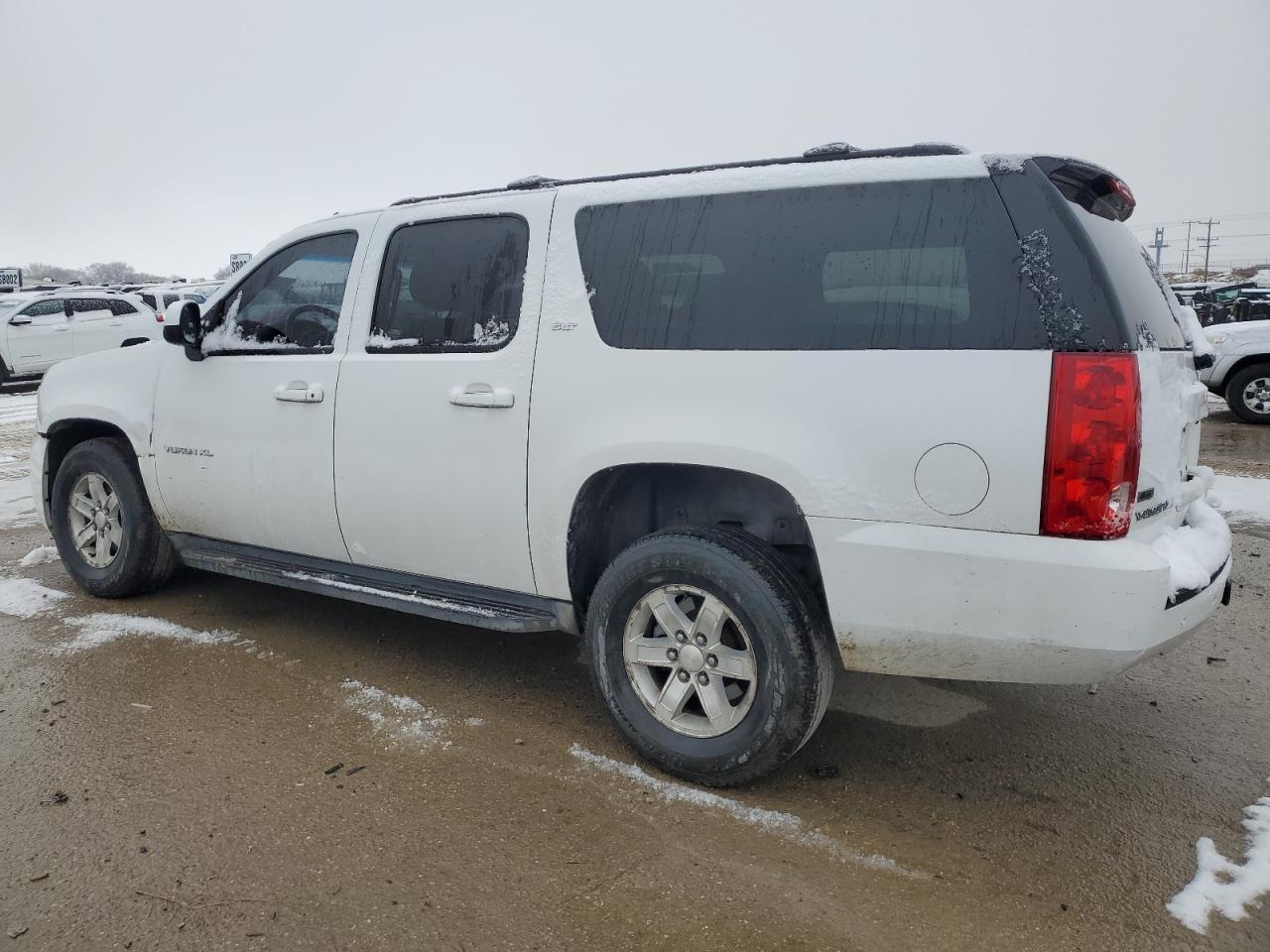 2011 GMC Yukon Xl K1500 Slt - Фото 2