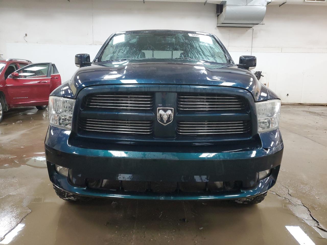 2011 Dodge Ram 1500 - Фото 5