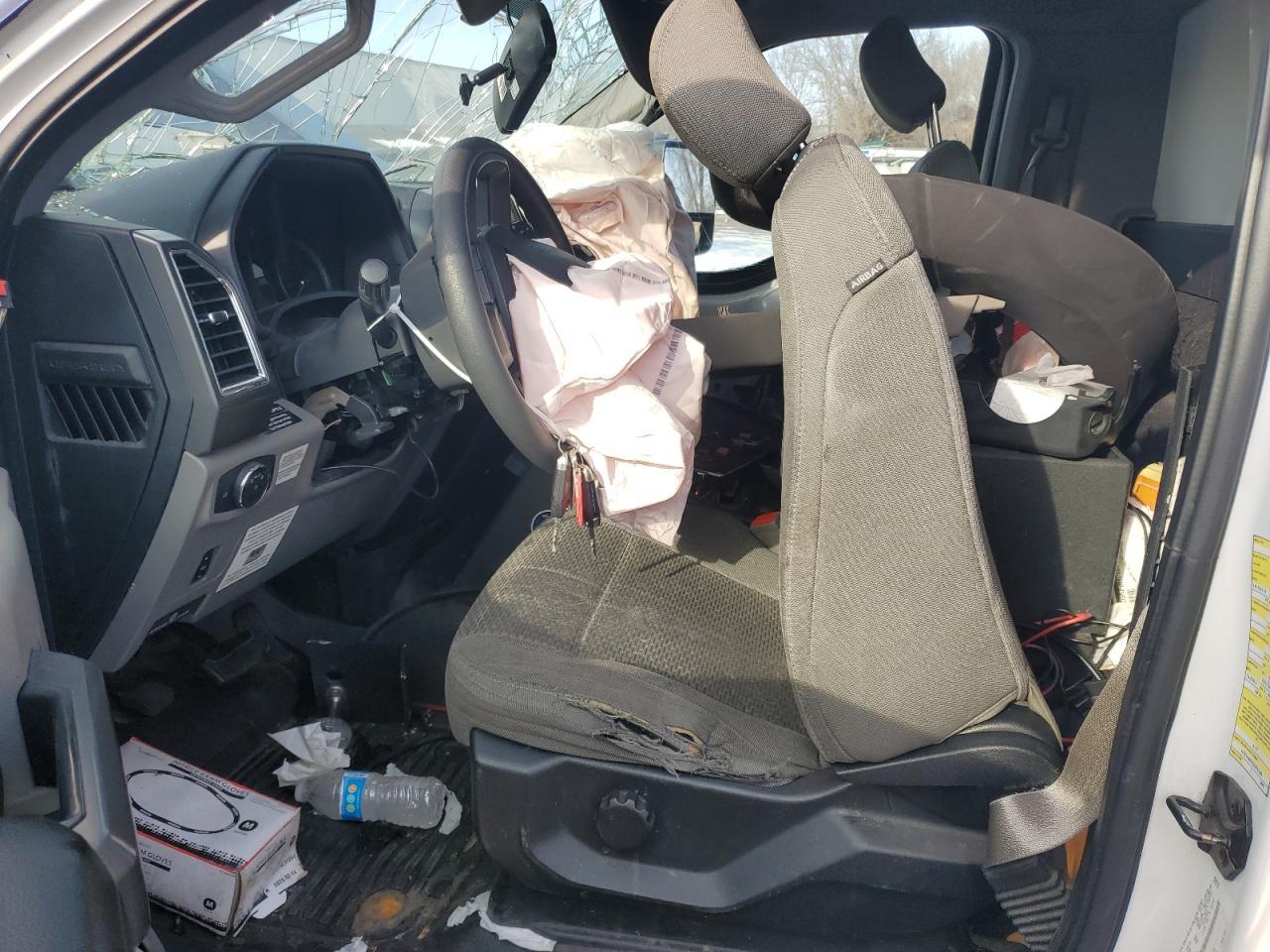 2017 Ford F450 Super Duty - Фото 7