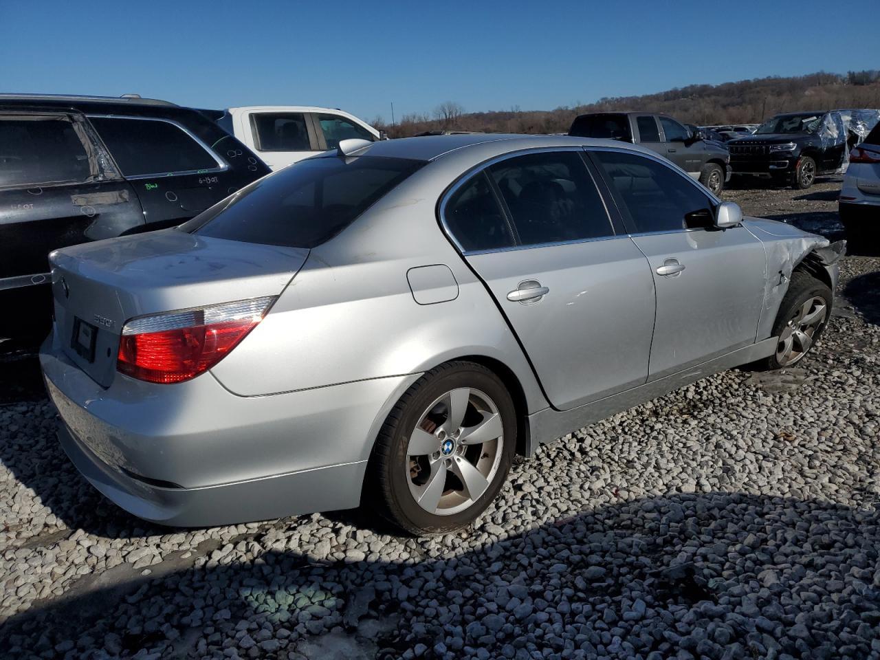 2004 BMW 530 I - Image 3