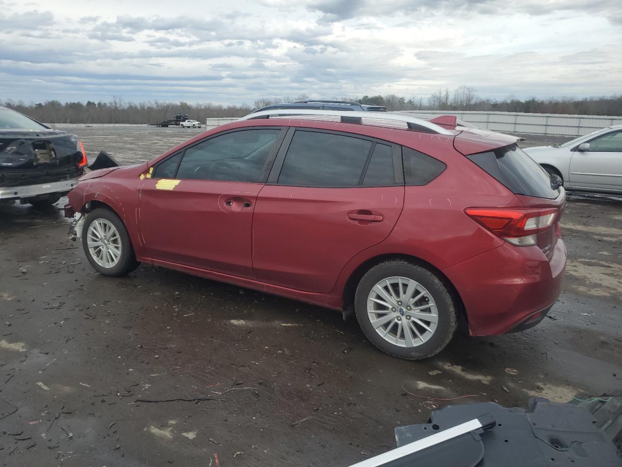 2018 Subaru Impreza Premium Plus - Фото 2