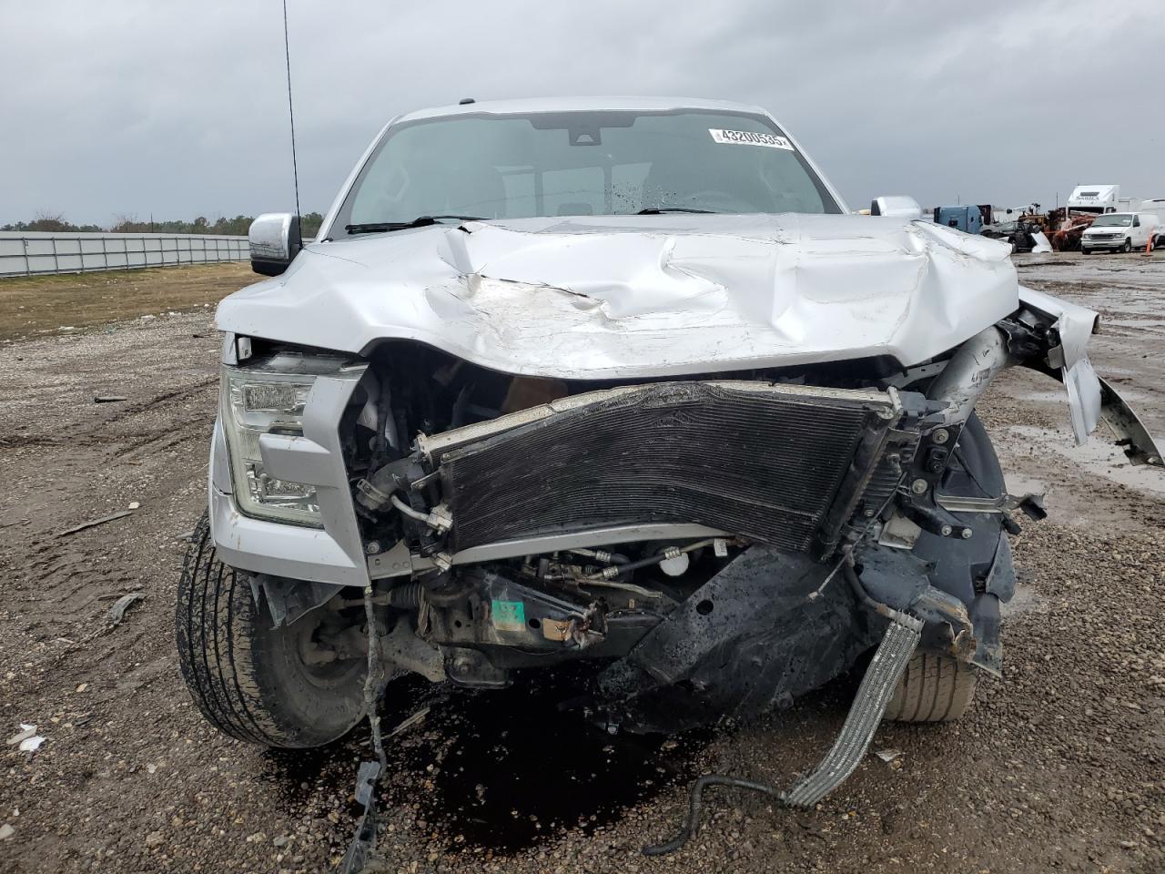 2015 Ford F150 Super Cab - Image 5