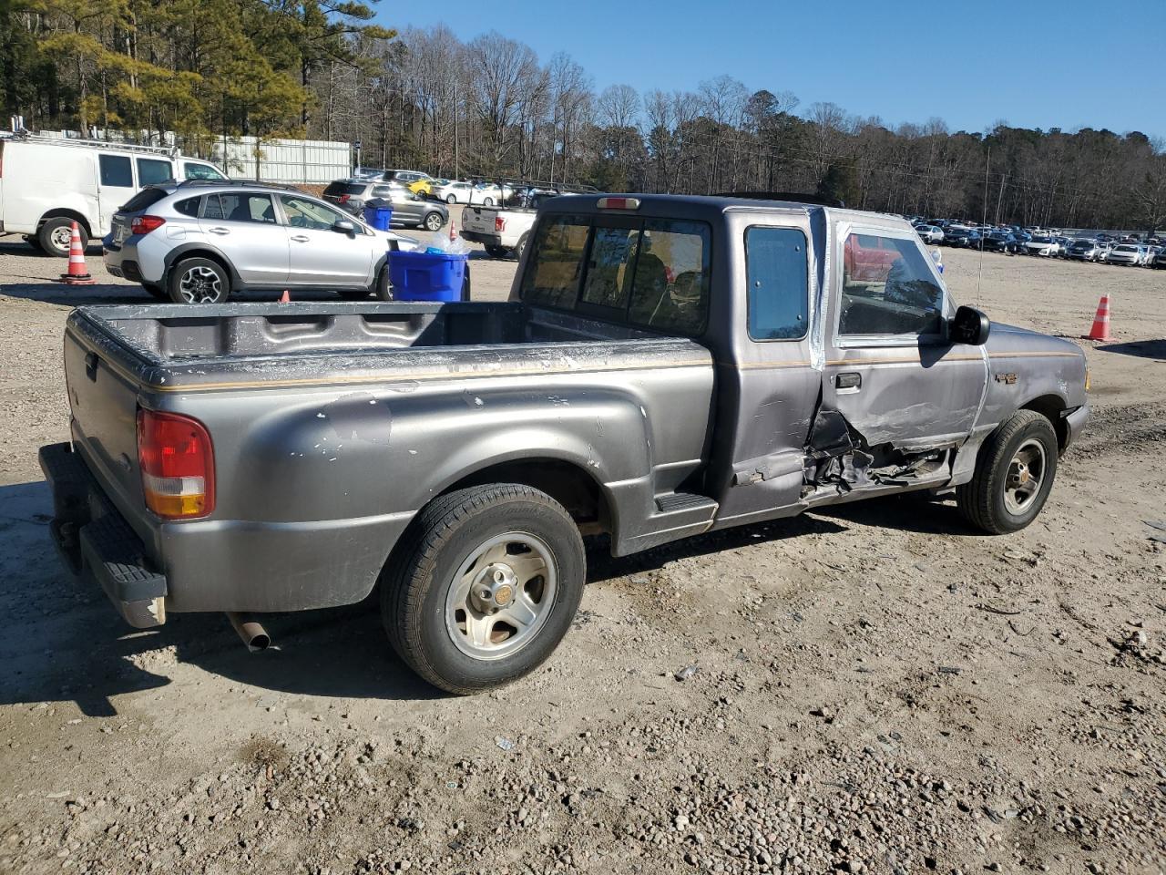 1996 Ford Ranger Super Cab - Image 3