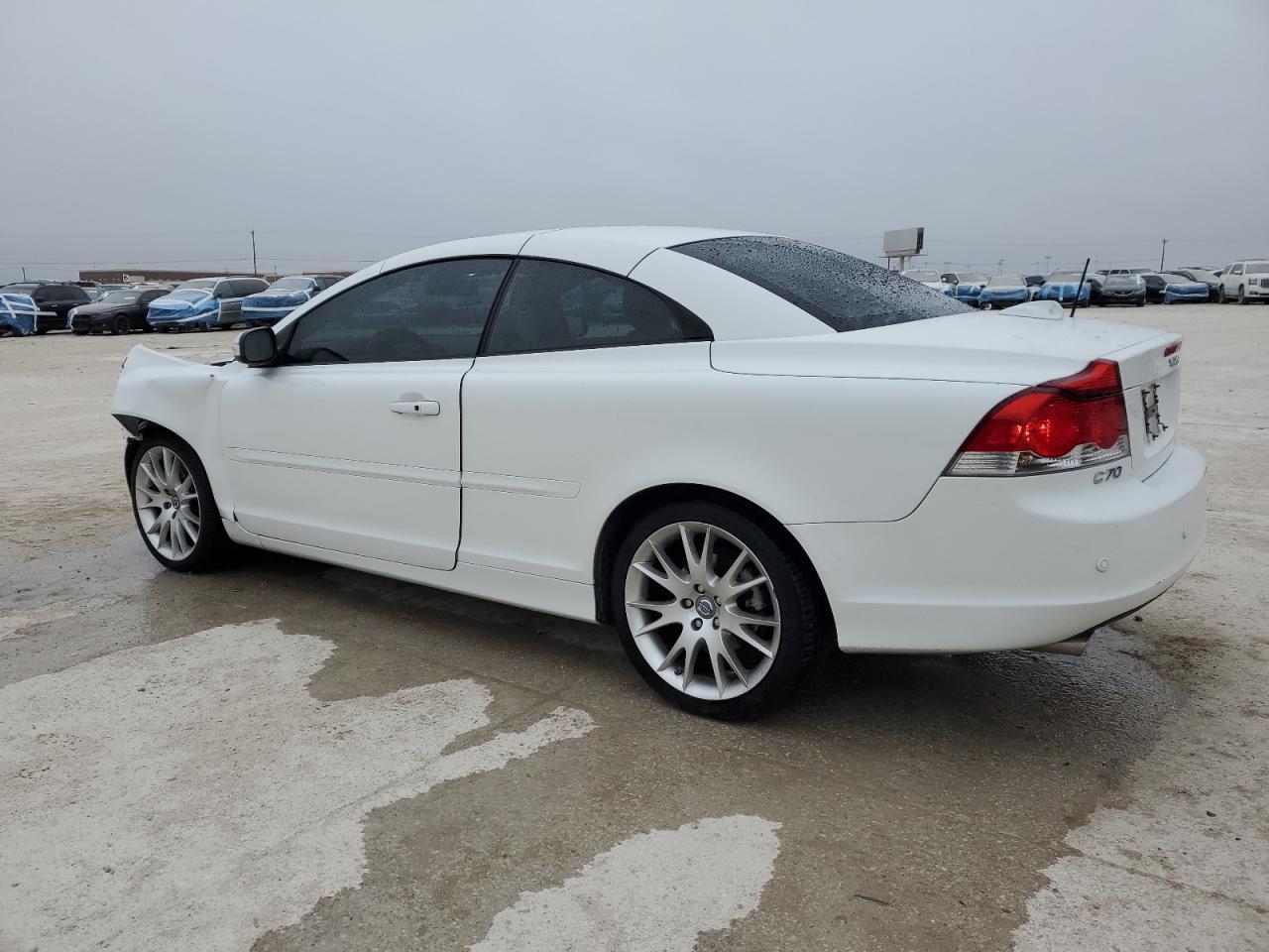 2008 Volvo C70 T5 - Image 2