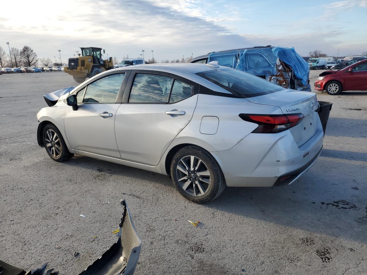 2021 Nissan Versa Sv - Фото 2