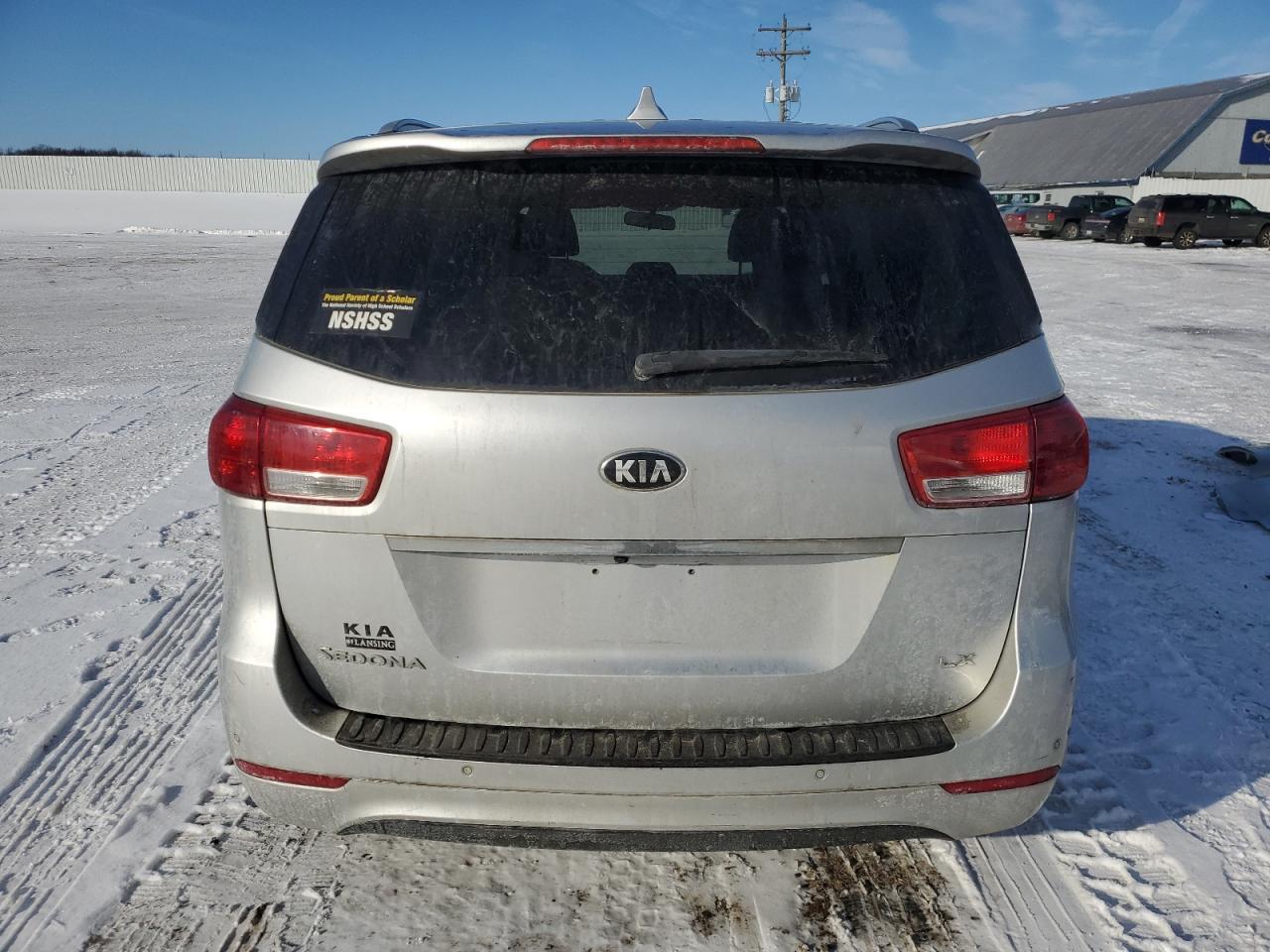 2016 Kia Sedona Lx - Фото 6