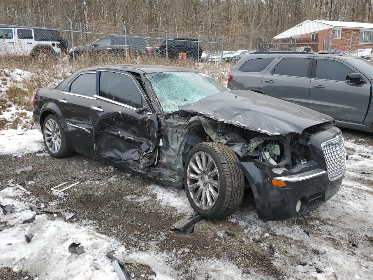 2009 Chrysler 300C - Image 3