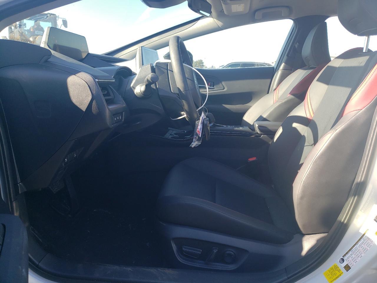 2024 Toyota Prius Prime Se - Фото 7