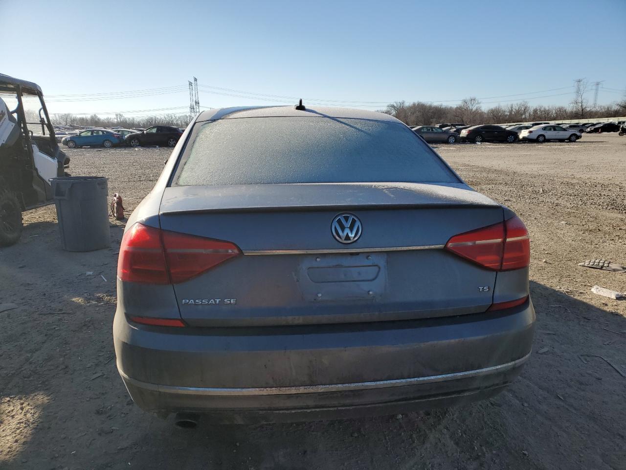 2016 Volkswagen Passat Se - Фото 6