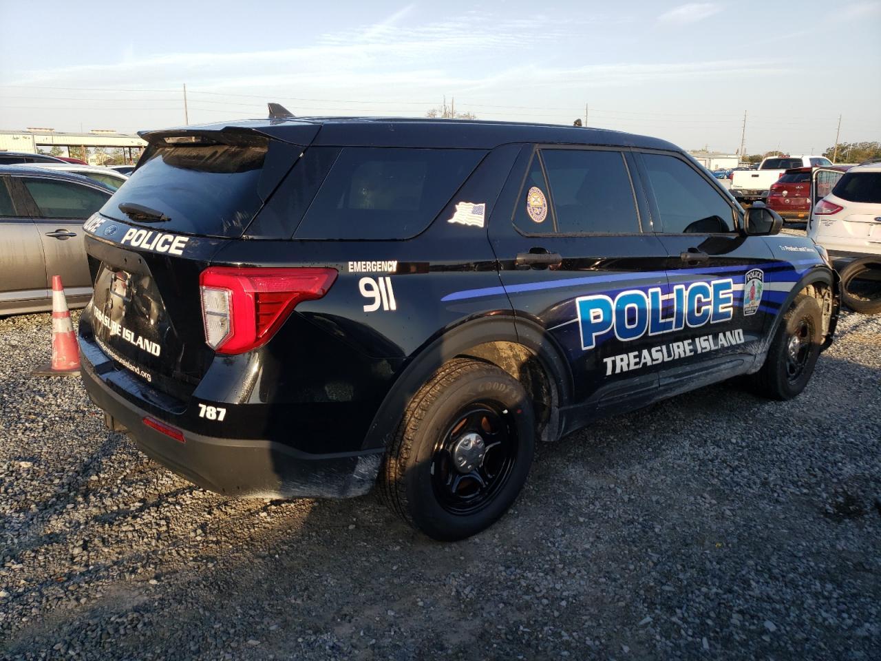 2023 Ford Explorer Police Interceptor - Image 3