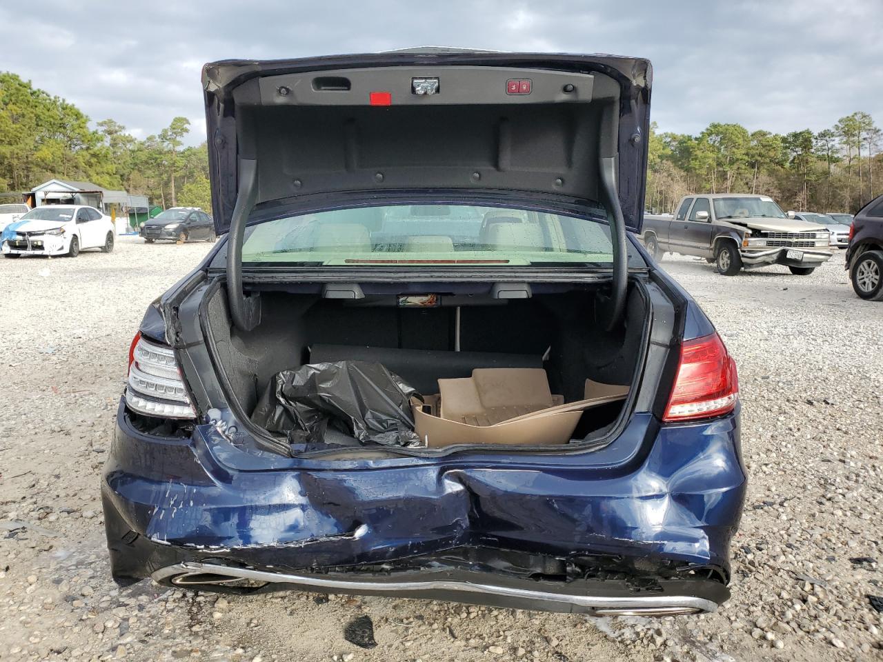 2015 Mercedes-Benz E 350 - Фото 6