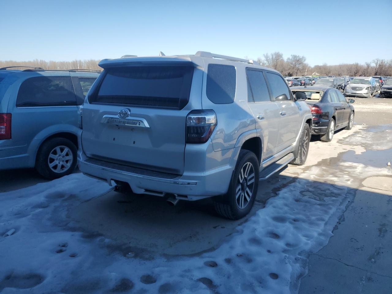 2015 Toyota 4Runner Sr5 - Фото 3