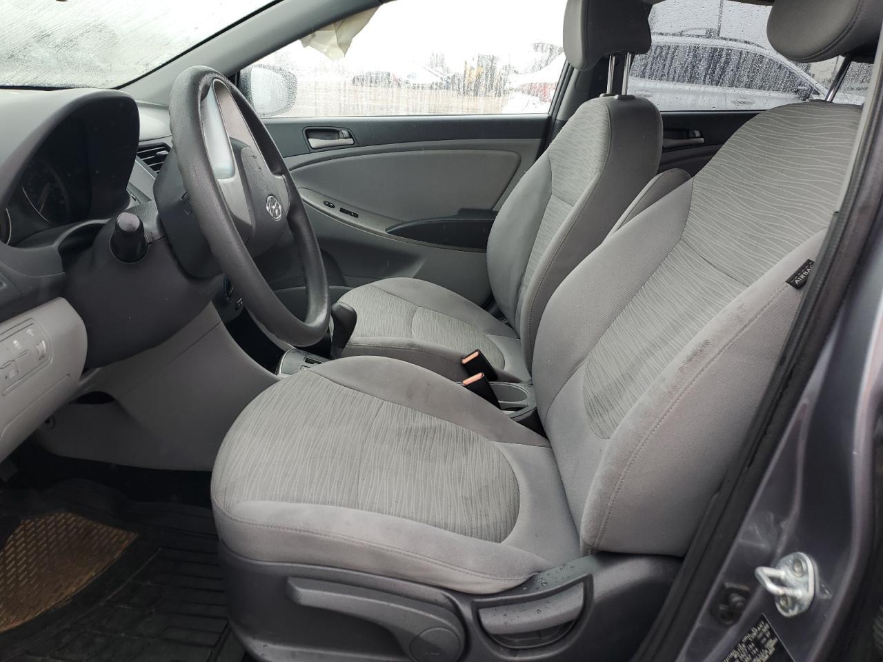 2017 Hyundai Accent Se - Фото 7