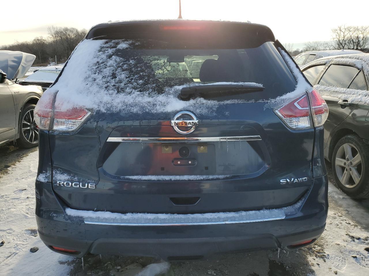 2015 Nissan Rogue S - Фото 6