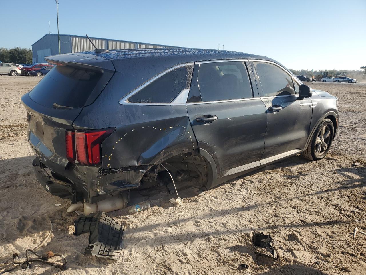 2022 Kia Sorento Lx - Фото 3