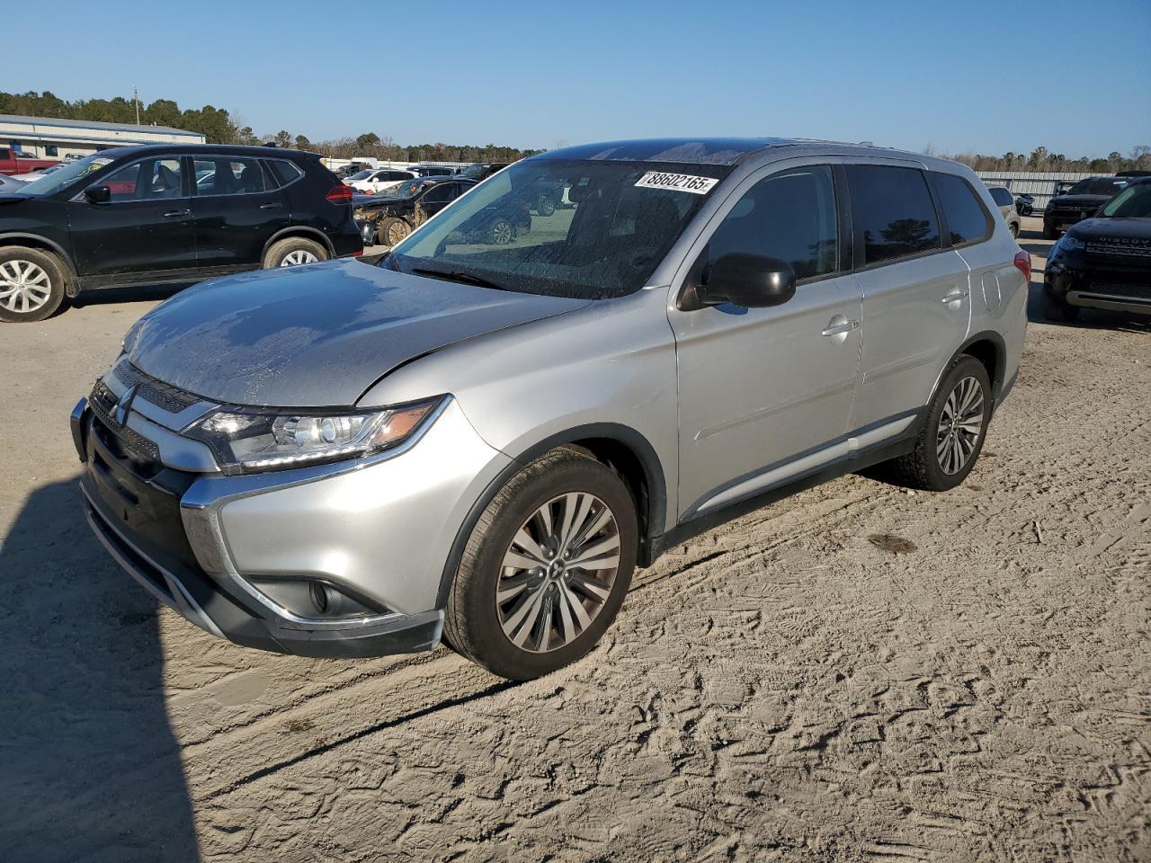 2019 Mitsubishi Outlander Es