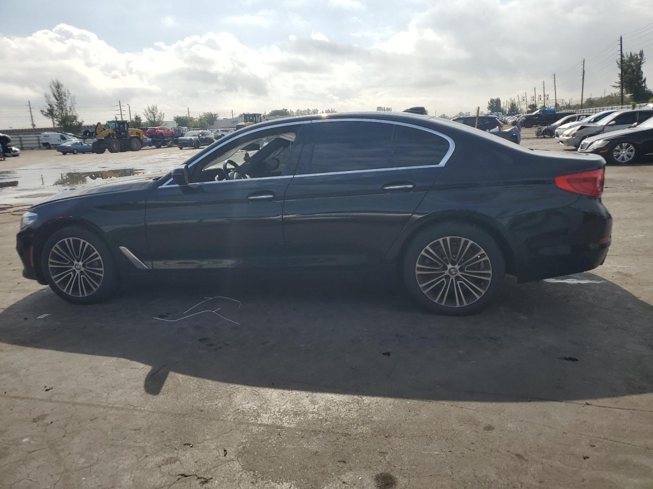 2018 BMW 530 I - Image 2