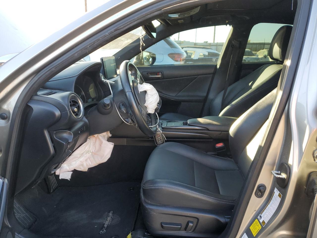 2021 Lexus Is 300 - Фото 7