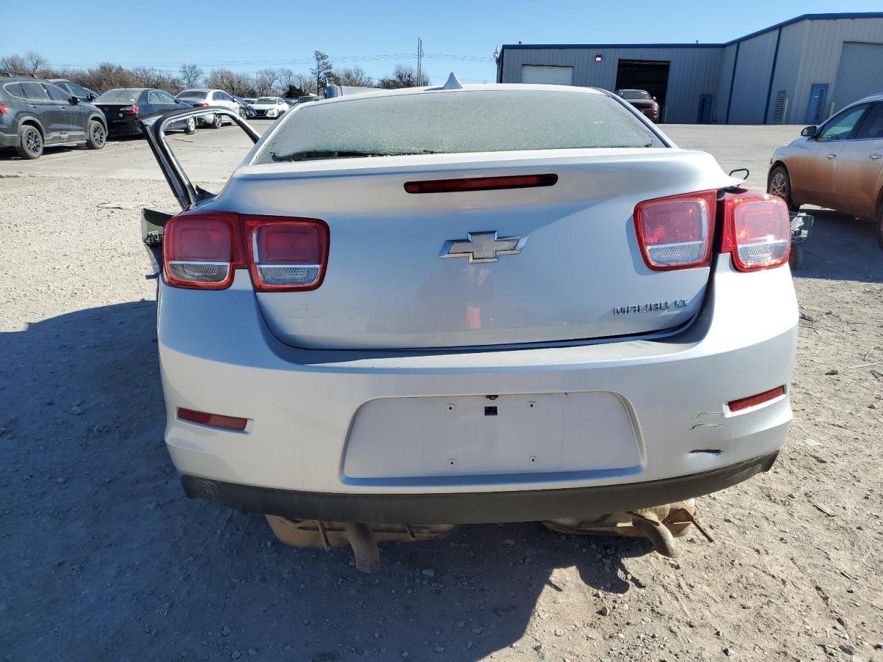 2013 Chevrolet Malibu 2Lt - Image 6
