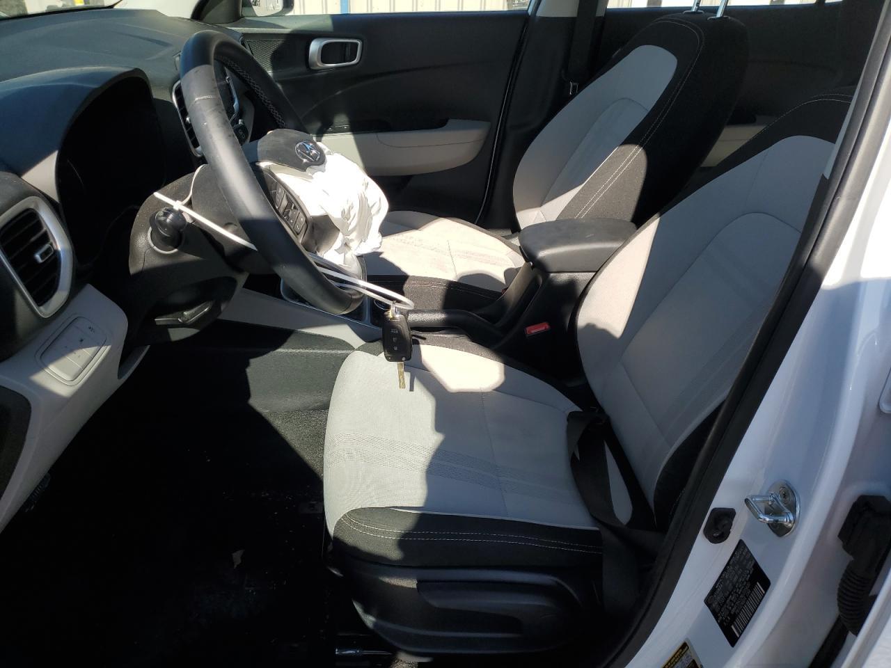 2022 Hyundai Venue Sel - Фото 7