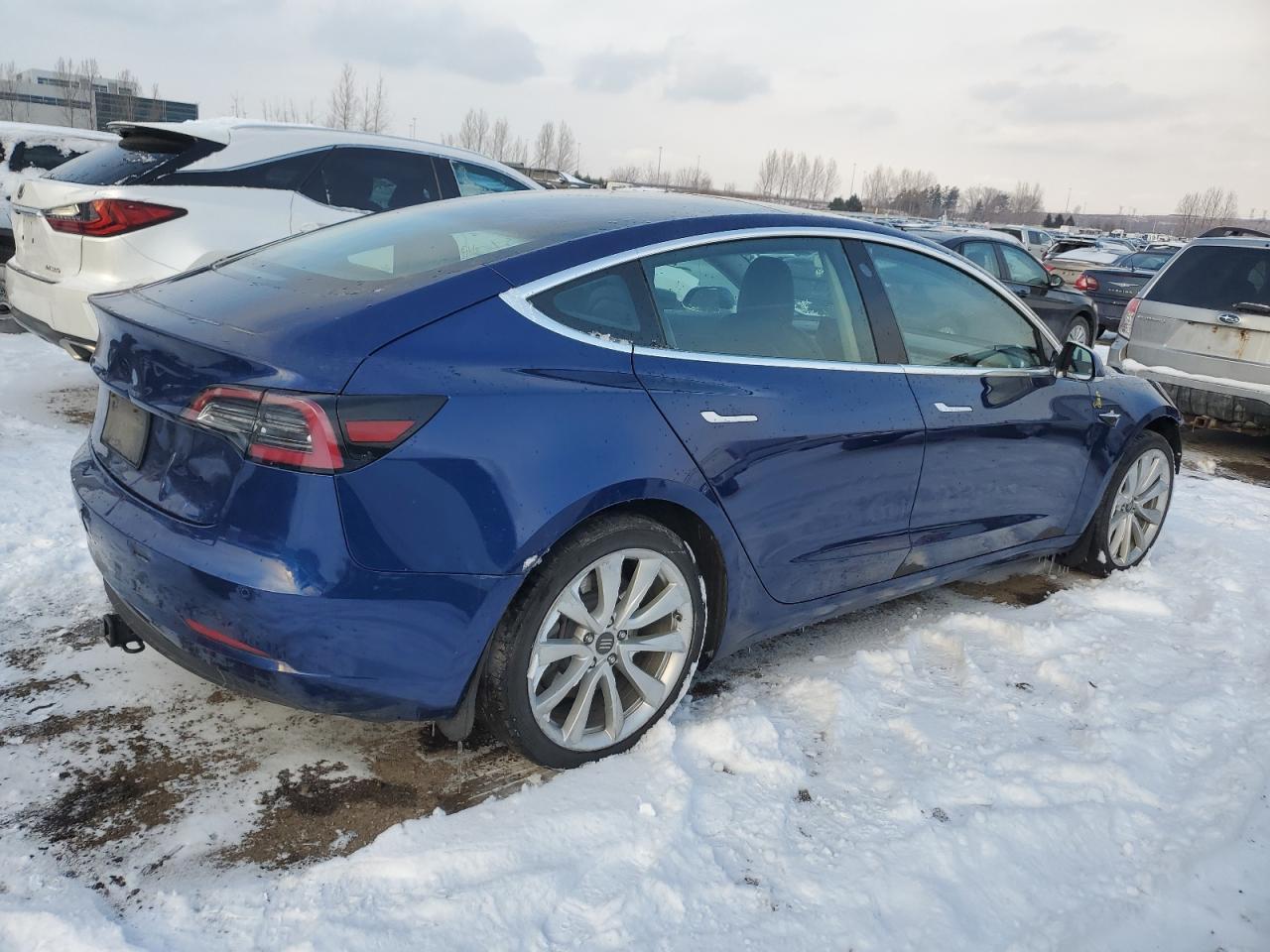 2020 Tesla Model 3 - Image 3