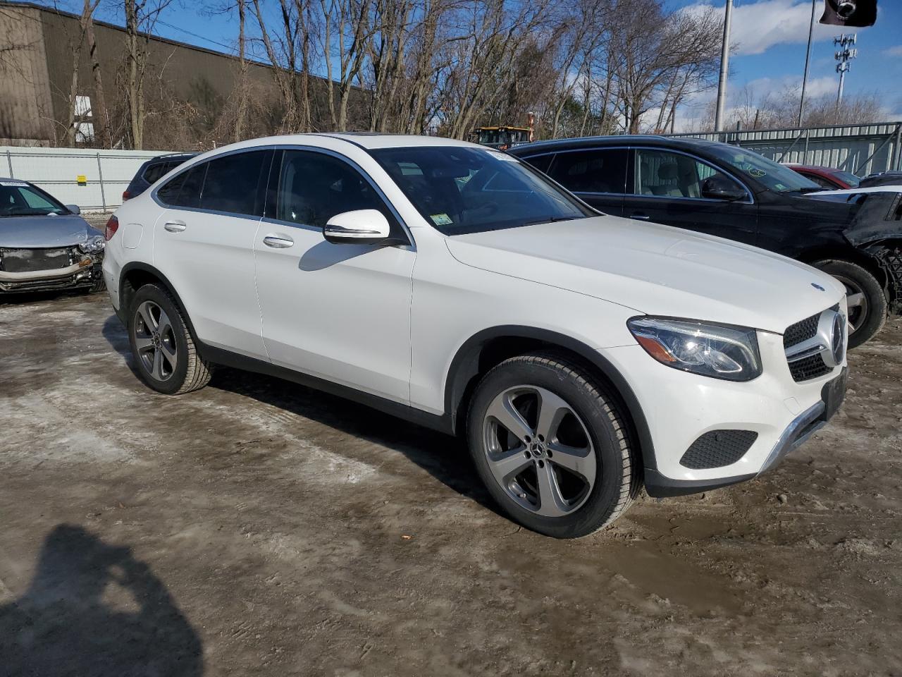 2018 Mercedes-Benz Glc Coupe 300 4Matic - Image 4