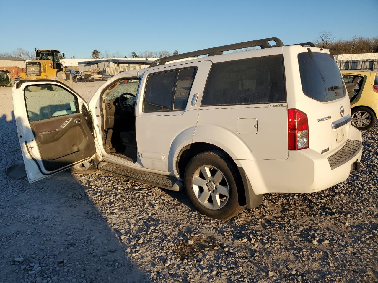 2009 Nissan Pathfinder S - Фото 2