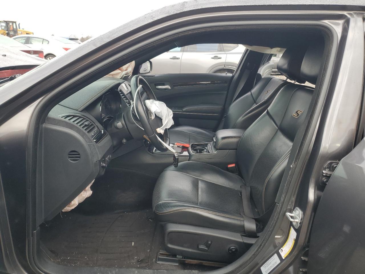 2017 Chrysler 300 S - Фото 7