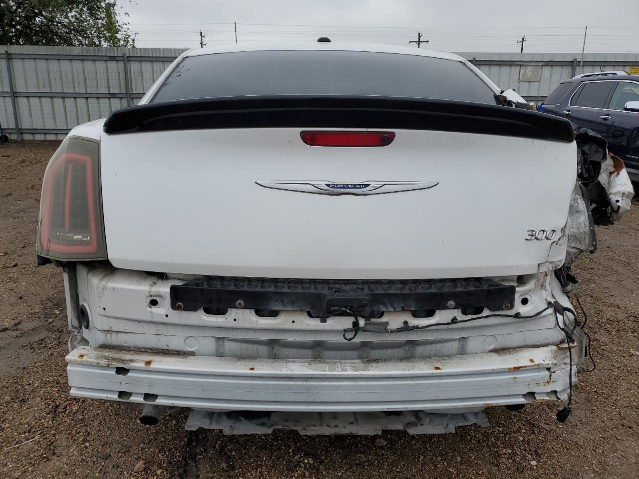 2012 Chrysler 300 - Фото 6