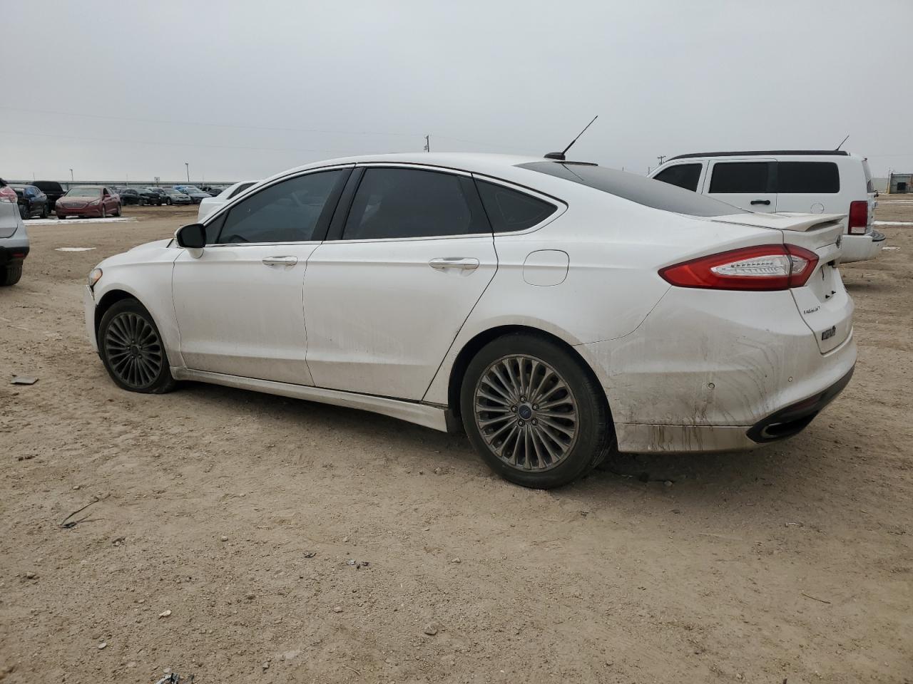 2013 Ford Fusion Titanium - Фото 2