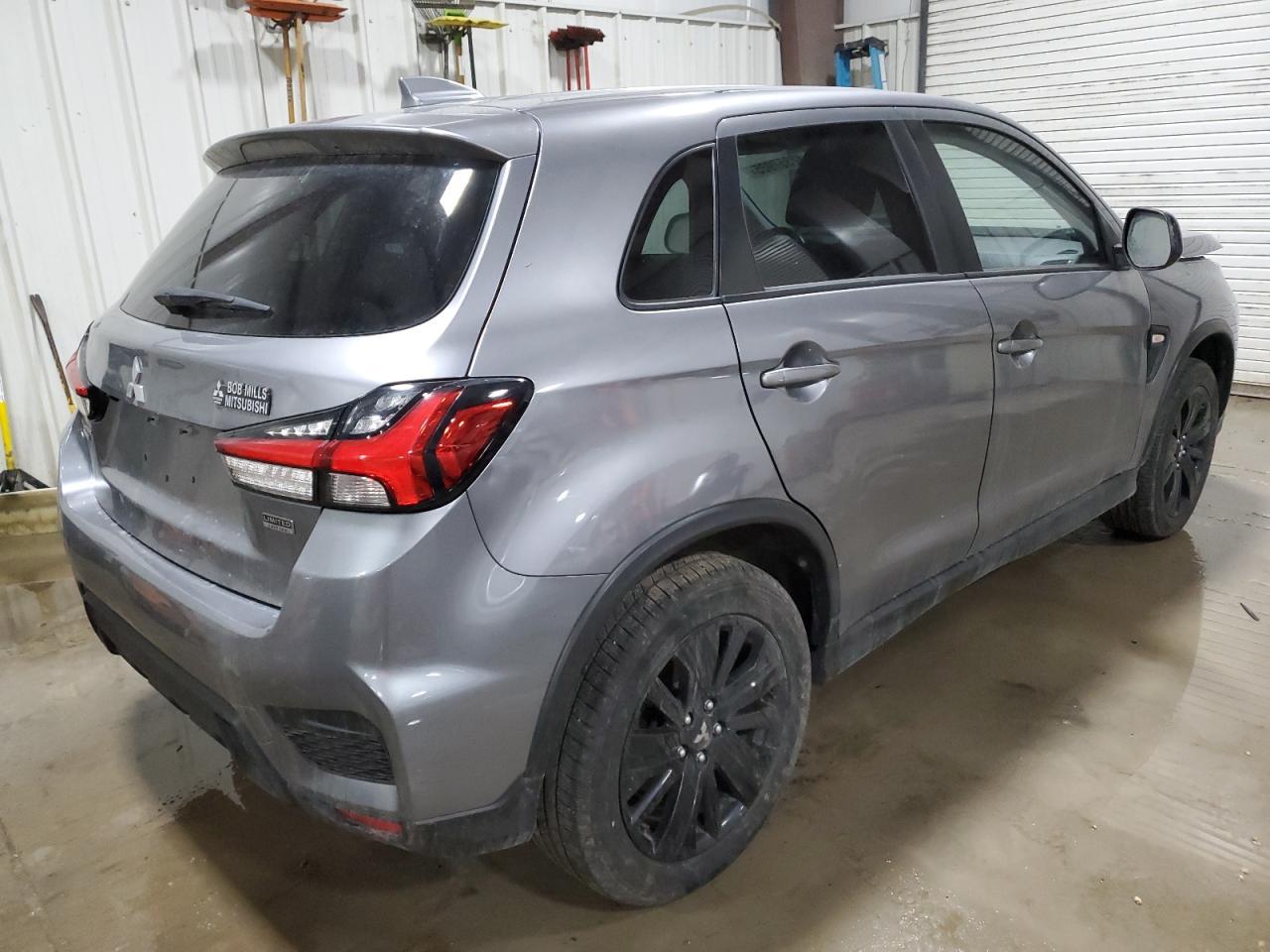2021 Mitsubishi Outlander Sport Es - Фото 3